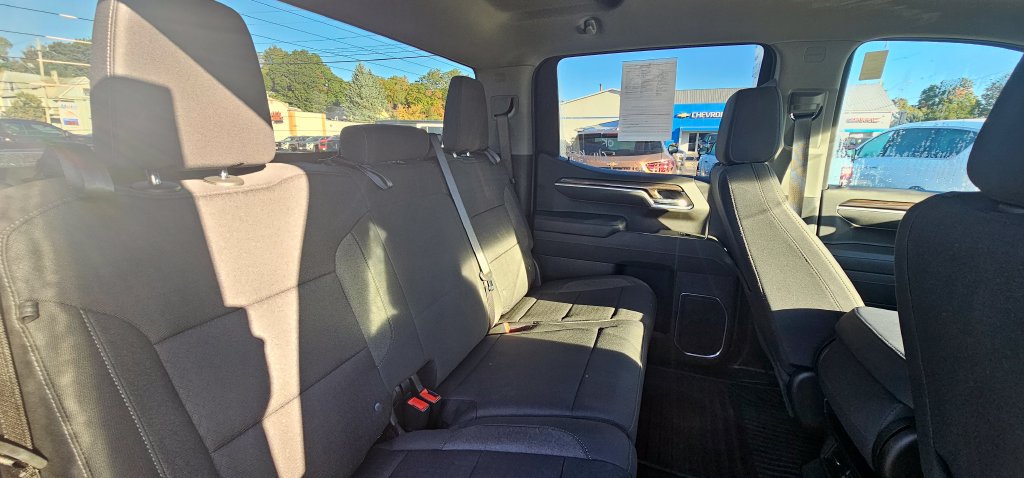 Used 2026 Chevrolet Silverado 1500 RST AWD/4WD image 17