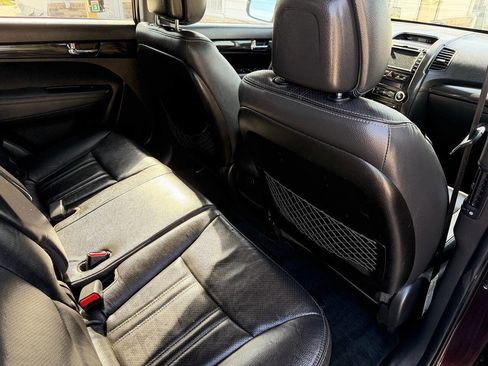 Used 2013 Kia Sorento EX w/ Premium Plus Pkg AWD/4WD image 16
