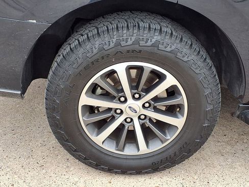 Used 2021 Ford Expedition XLT RWD image 10
