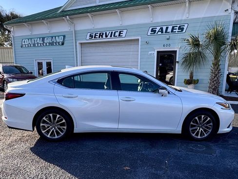 Used 2023 Lexus ES 350 w/ Accessory Package (Z1) FWD image 4
