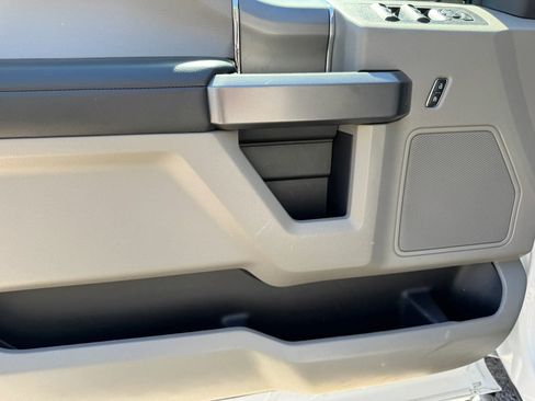 Used 2020 Ford F150 XLT w/ Equipment Group 302A Luxury image 13