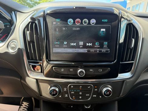 Used 2019 Chevrolet Traverse LT AWD/4WD image 6
