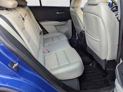 Used 2023 Cadillac XT4 Premium Luxury image 18