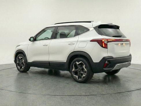 Used 2025 Kia Seltos S FWD image 6
