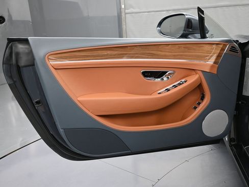New 2026 Bentley Continental GT image 15