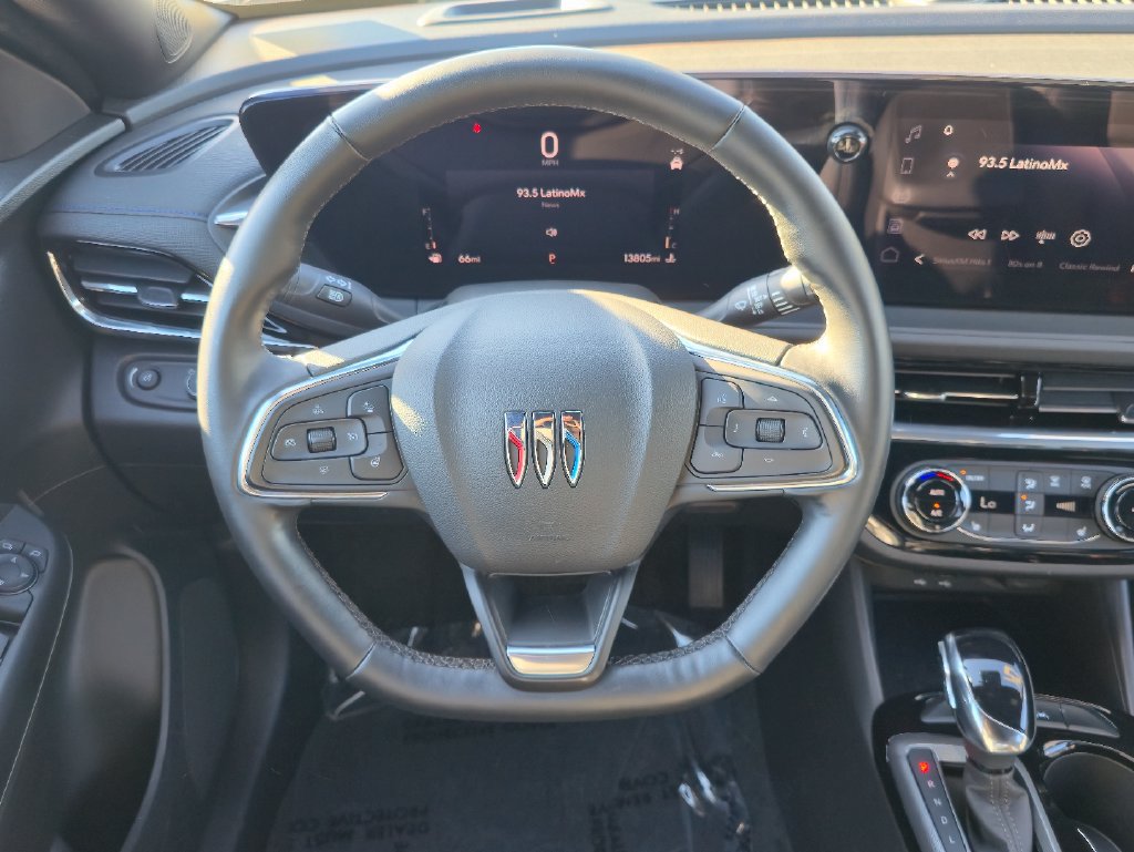 Used 2025 Buick Envista Sport Touring w/ Convenience I Package FWD image 13