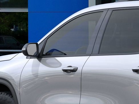 New 2026 Chevrolet Traverse Z71 w/ Enhanced Driving Package image 36