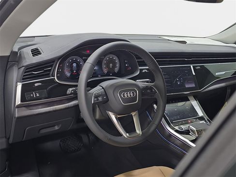New 2025 Audi Q8 Premium Plus image 15