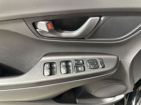 Used 2020 Hyundai Kona SEL AWD/4WD image 11