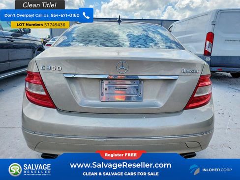 Used 2011 Mercedes-Benz C 300 4MATIC Sedan image 8