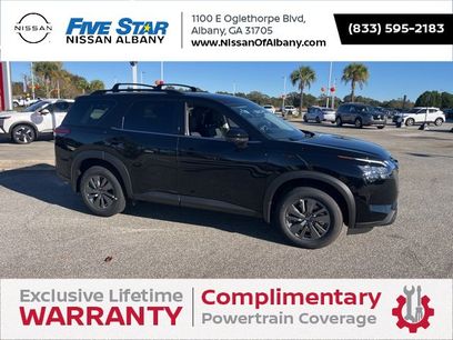 New 2025 Nissan Pathfinder SV