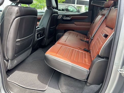 Used 2023 GMC Sierra 1500 Denali Ultimate AWD/4WD image 14