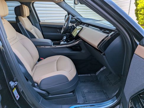 New 2026 Land Rover Range Rover Sport Autobiography AWD/4WD image 29