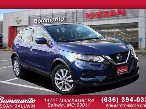 Used 2020 Nissan Rogue Sport S w/ Appearance Package AWD/4WD image 1
