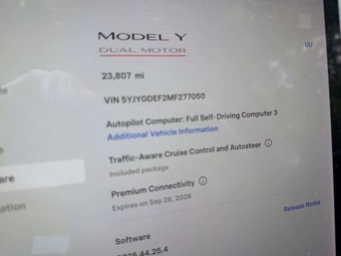 Used 2021 Tesla Model Y Performance AWD/4WD image 25