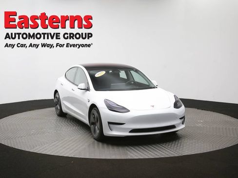 Used 2018 Tesla Model 3 Long Range RWD image 45