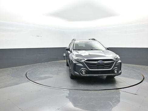 Used 2023 Subaru Outback Onyx Edition XT AWD/4WD image 2