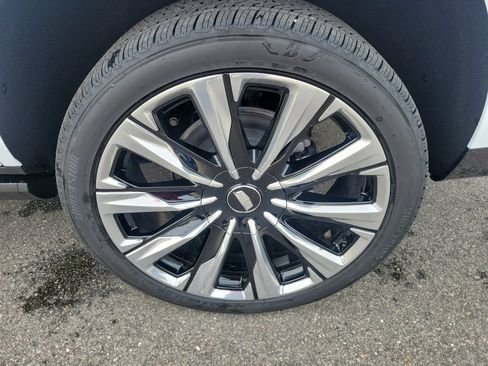 New 2026 Cadillac Escalade Luxury image 25