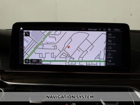 Used 2022 BMW 530i xDrive 530i xDrive w/ Premium Package image 3