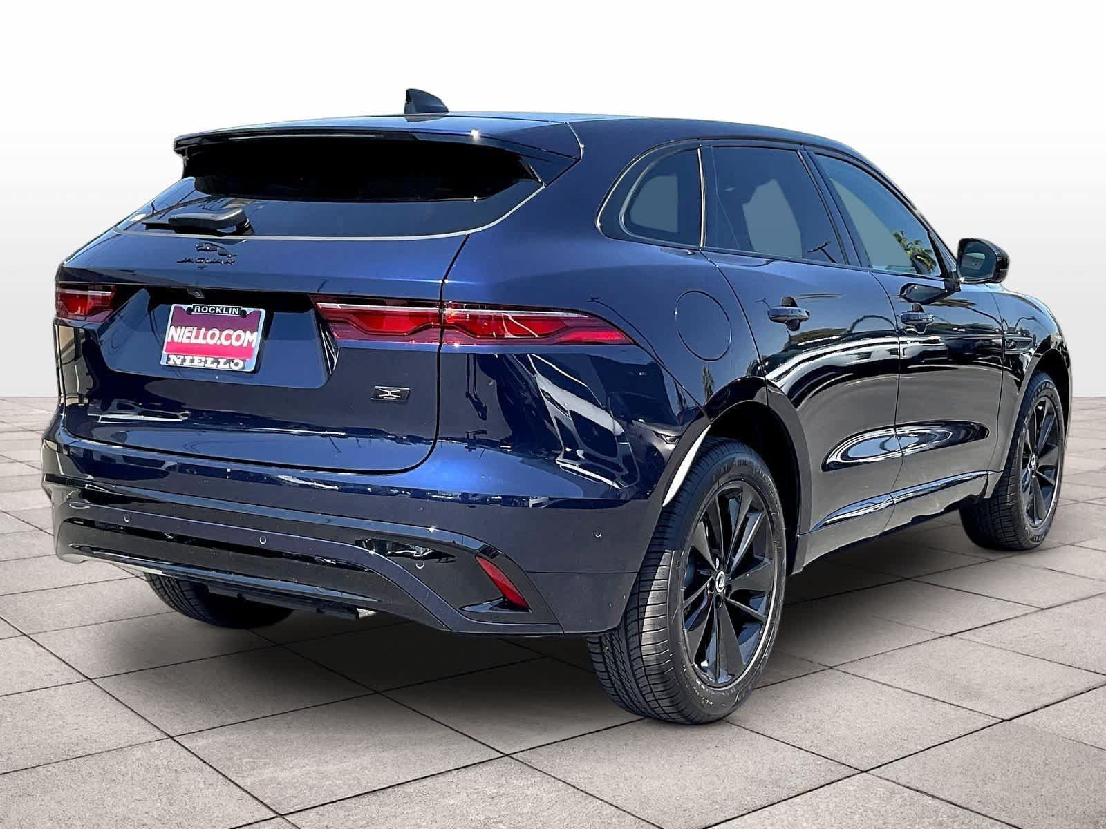 New 2026 Jaguar F-PACE R-Dynamic S AWD/4WD image 4