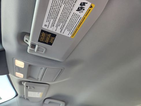 New 2026 Ford Maverick XLT image 25