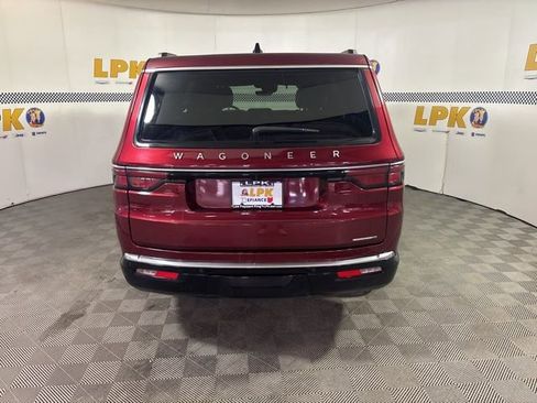 Used 2024 Jeep Wagoneer Series II AWD/4WD image 6