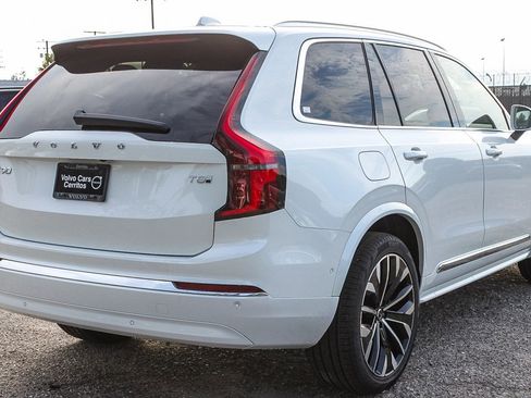 New 2026 Volvo XC90 T8 Plus w/ Protection Package AWD/4WD image 6