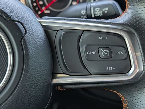 Used 2022 Jeep Gladiator Mojave w/ Trailer Tow Package AWD/4WD image 24
