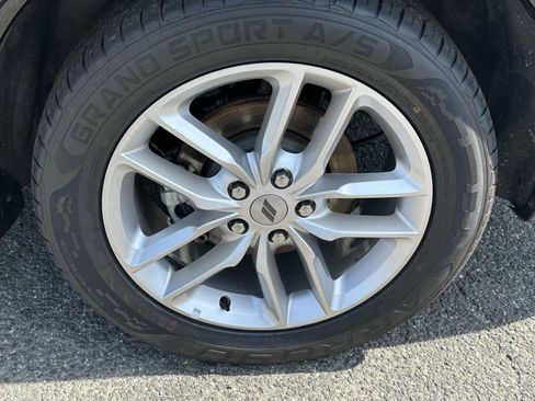 Used 2024 Dodge Durango GT RWD image 36