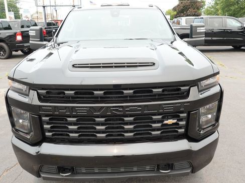 Used 2022 Chevrolet Silverado 2500 Custom w/ Custom Convenience Package AWD/4WD image 6