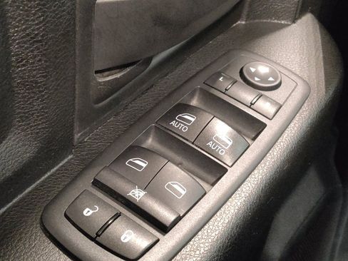 Used 2020 RAM 1500 Tradesman w/ Chrome Plus Package image 27