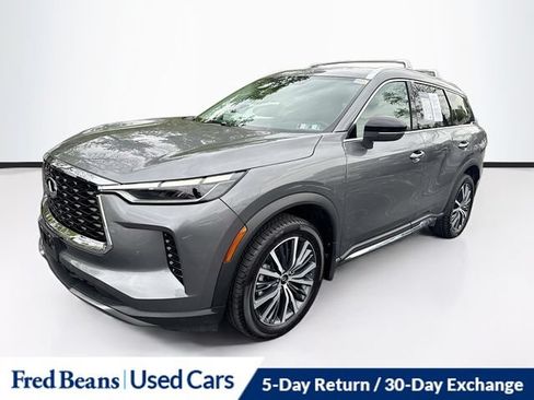 Used 2023 INFINITI QX60 Sensory w/ Cargo Package AWD/4WD image 3