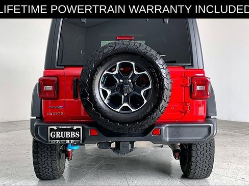 Used 2022 Jeep Wrangler Unlimited Rubicon 4xe w/ Cold Weather Group AWD/4WD image 5