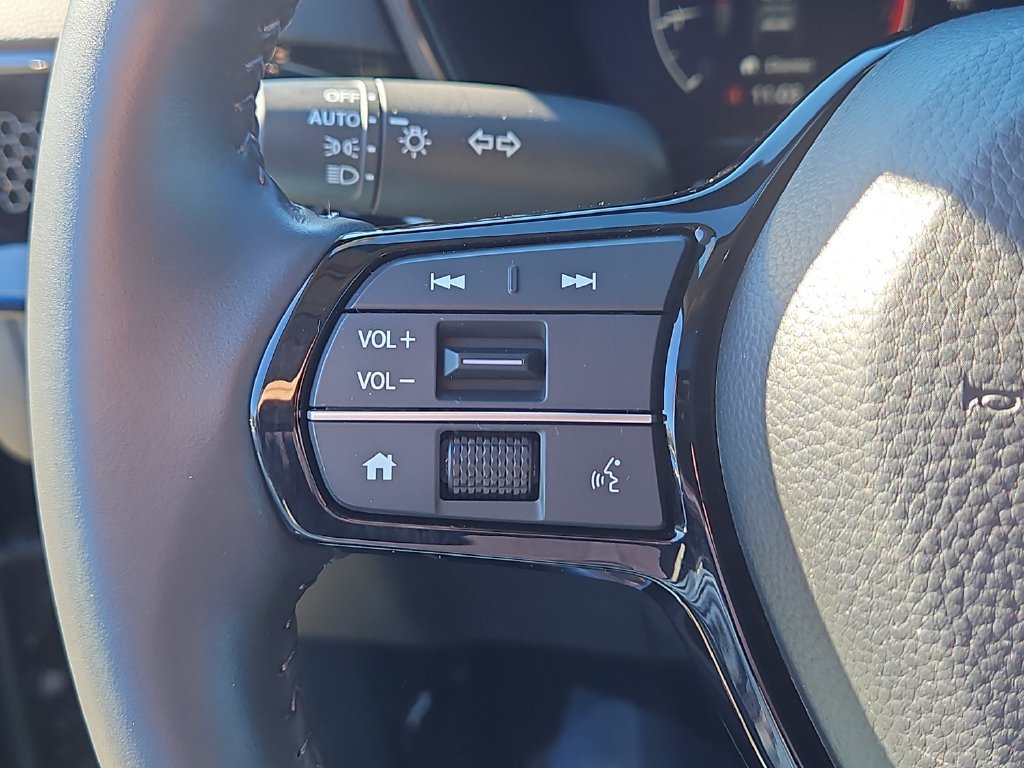 Used 2024 Honda CR-V EX-L image 25