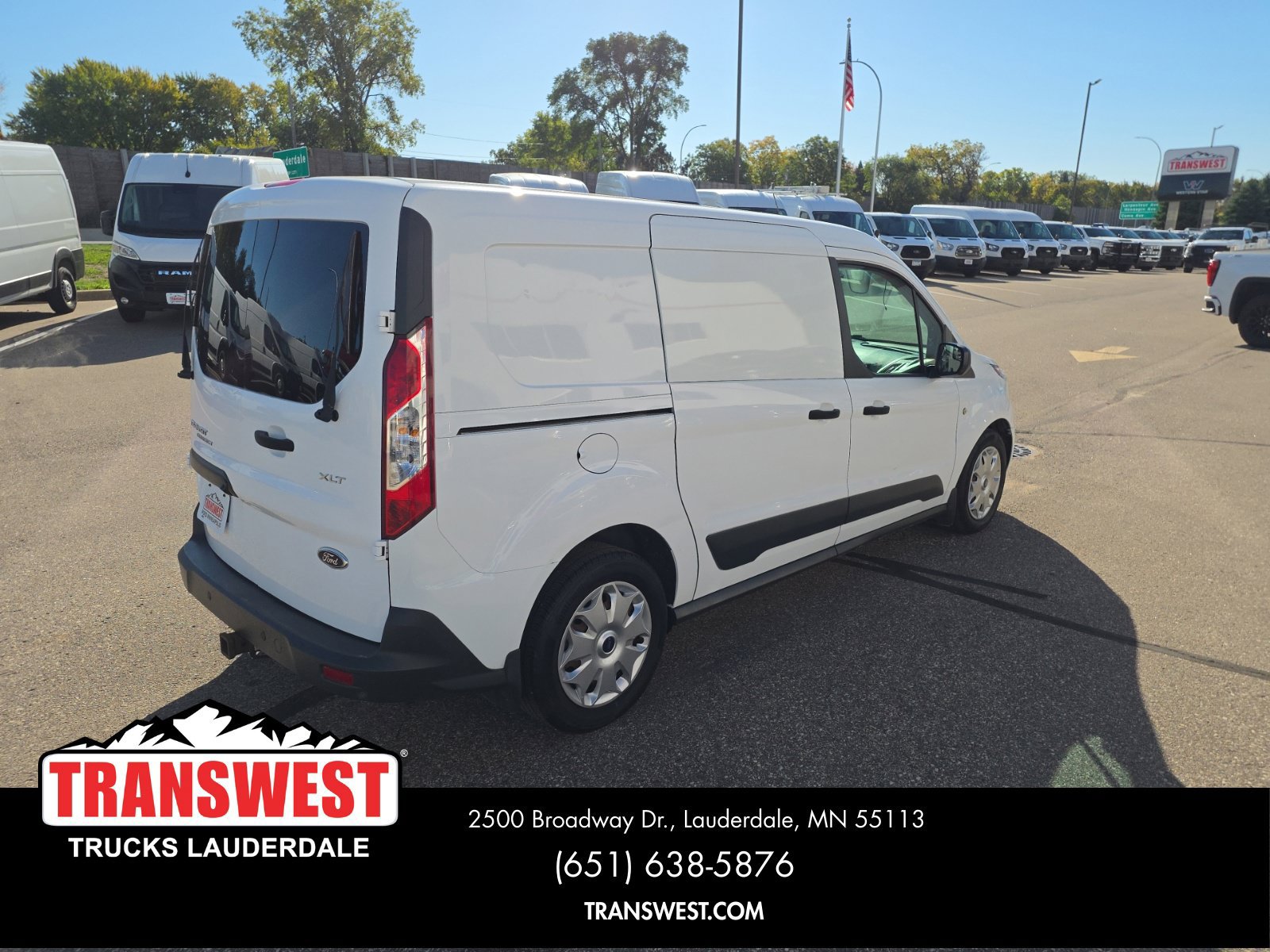 Used 2016 Ford Transit Connect XLT FWD image 6
