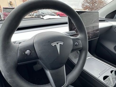Used 2023 Tesla Model Y Long Range image 11