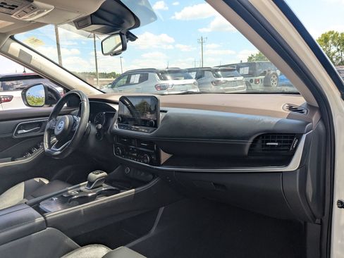 Used 2021 Nissan Rogue SL w/ Premium Package FWD image 37