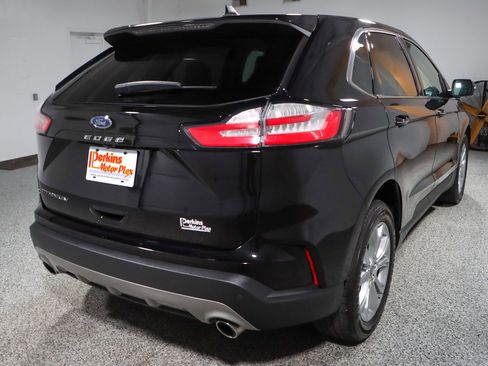 Used 2021 Ford Edge Titanium w/ Cargo Accessory Package FWD image 7