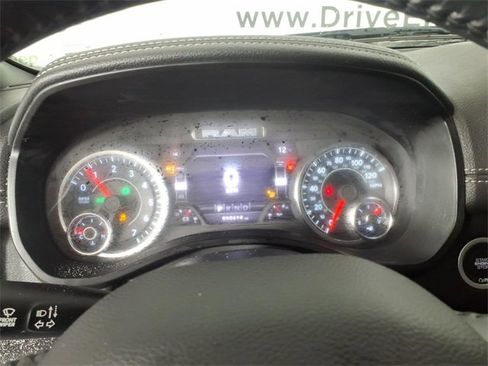 Used 2023 RAM 1500 Laramie image 14