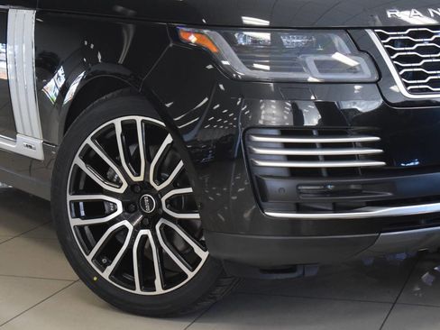Used 2019 Land Rover Range Rover Long Wheelbase Autobiography image 5