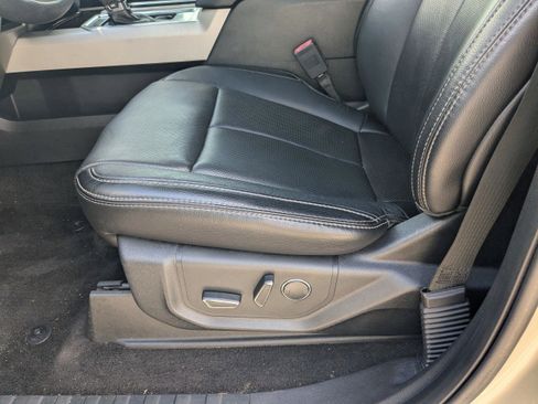 Used 2018 Ford F150 Lariat RWD image 22