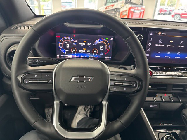 Used 2026 Chevrolet Colorado Trail Boss AWD/4WD image 31