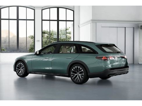 New 2026 Mercedes-Benz E 450 4MATIC All-Terrain Wagon image 29