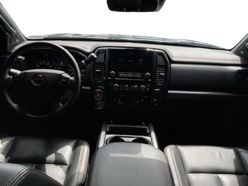 Used 2024 Nissan Titan PRO-4X w/ Pro-4x Convenience Package AWD/4WD image 10