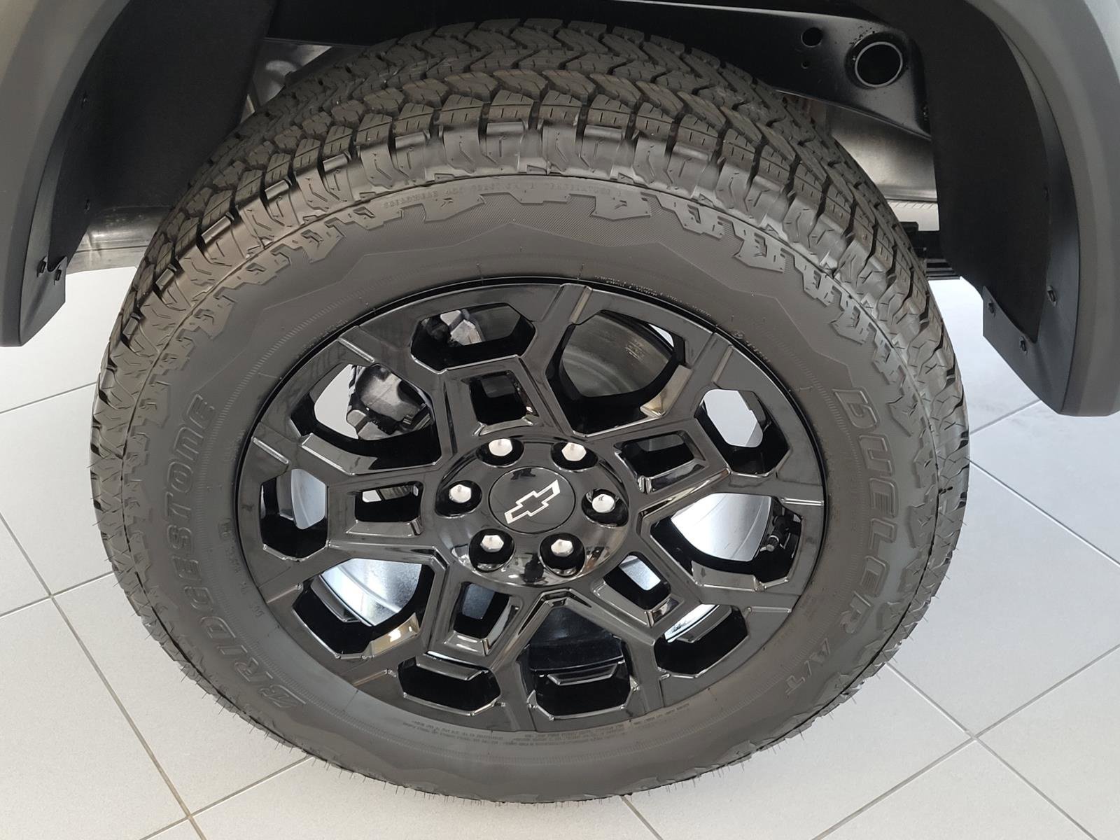 New 2026 Chevrolet Colorado Trail Boss w/ Midnight Edition AWD/4WD image 5