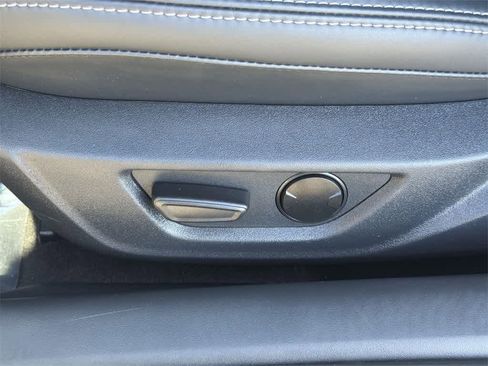 Used 2025 Ford Mustang GT Premium image 25