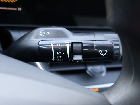 New 2025 Kia K4 LXS image 34