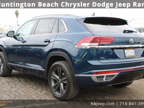 Used 2022 Volkswagen Atlas Cross Sport SEL R-Line image 3