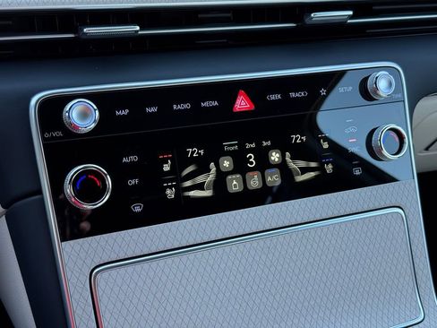 New 2026 Genesis GV80 3.5T Prestige image 37