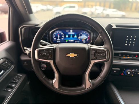 Used 2024 Chevrolet Silverado 3500 LTZ w/ LTZ Premium Package image 20